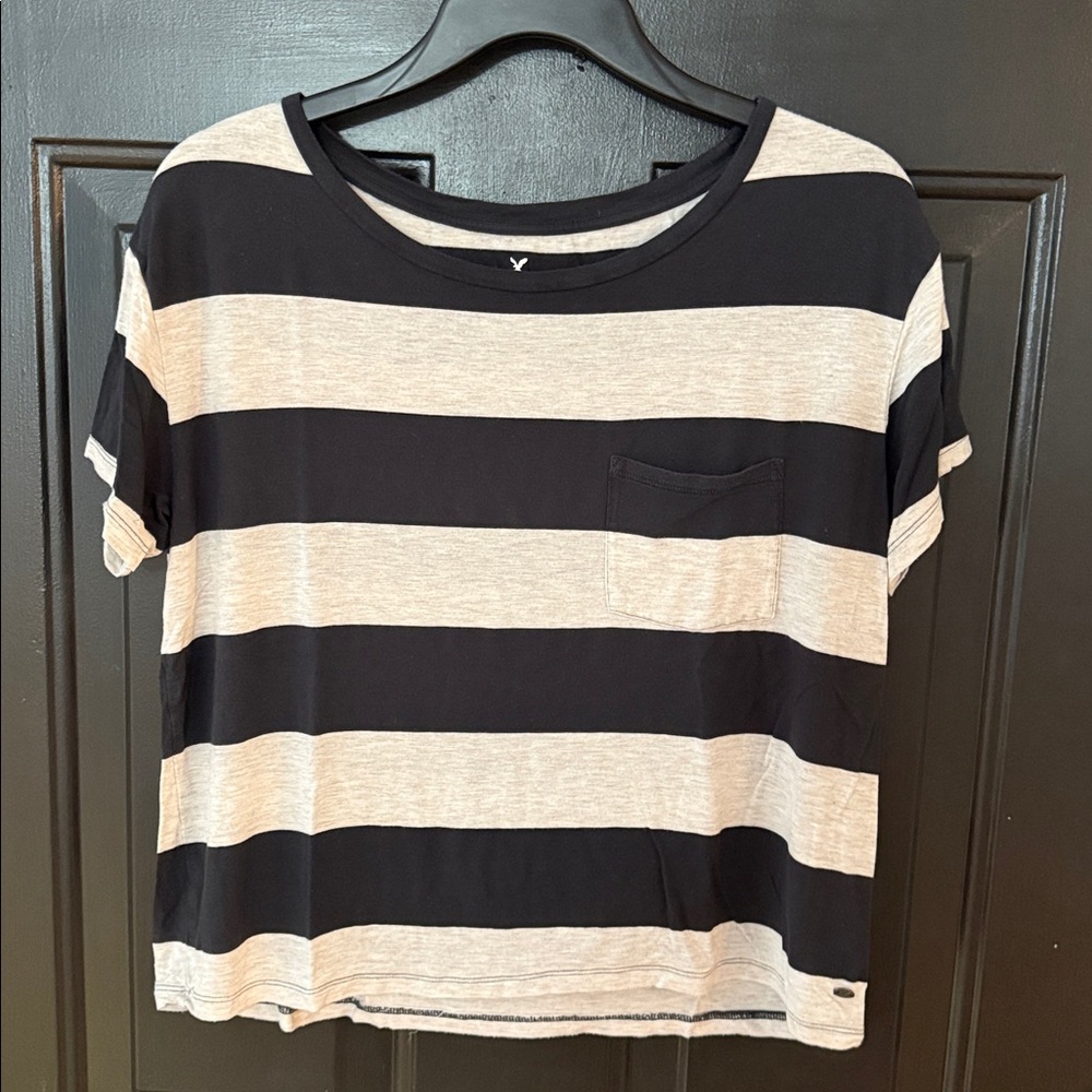 American Eagle Outfitters Black and Cream Striped Short Sleeve Tee